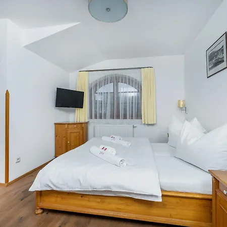 Gasthuis Happy Superior 3*