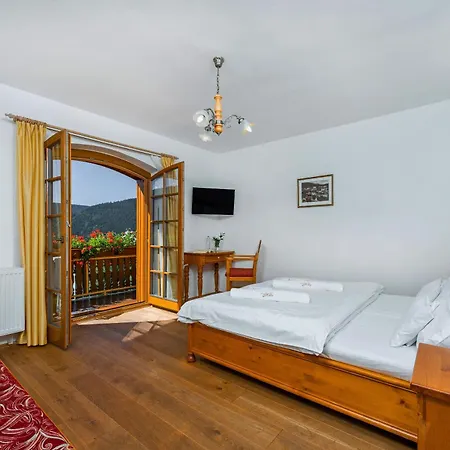 Gasthuis Happy Superior Špindlerŭv Mlýn